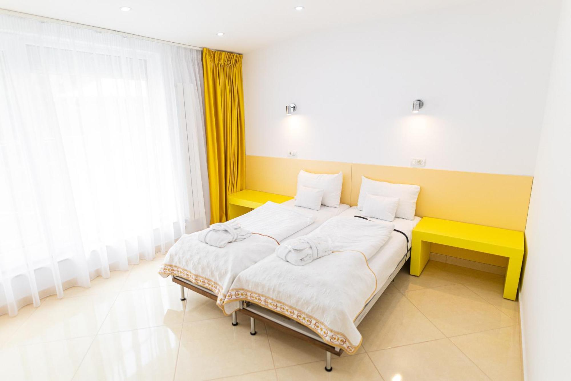 Christina 4* Bucureşti